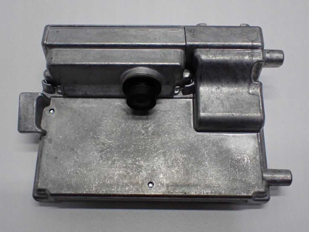 фото №1, Камера ассистент поперечина fas 2q0980653d seat arona 22r