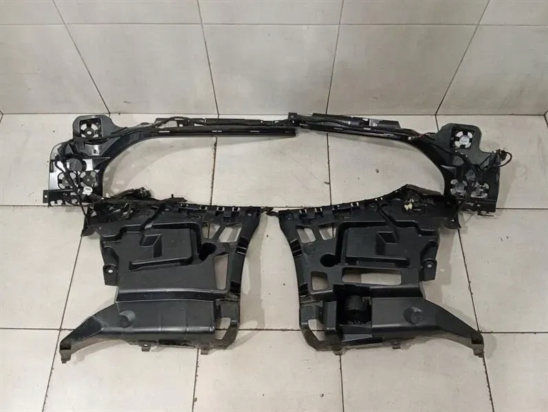 Bmw m3 g81 g21 lci кронштейн 8086115 rear бампер держатель Оригинал