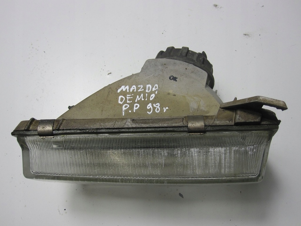 фото №3, Лампа передня права mazda demio 98r