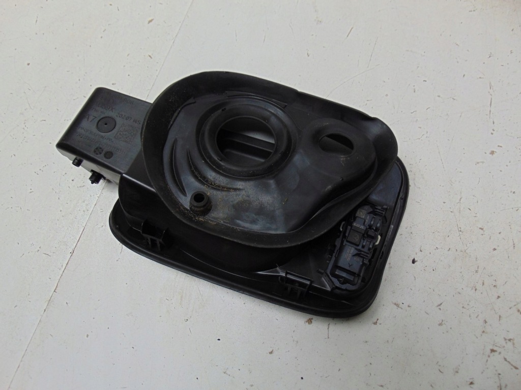 Купить Крышка заливной топлива кронштейн audi a6 новый model 4p0809906