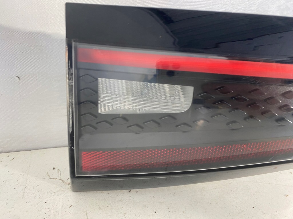 фото №7, Накладка кришки багажника vw id4 id.4 led eu