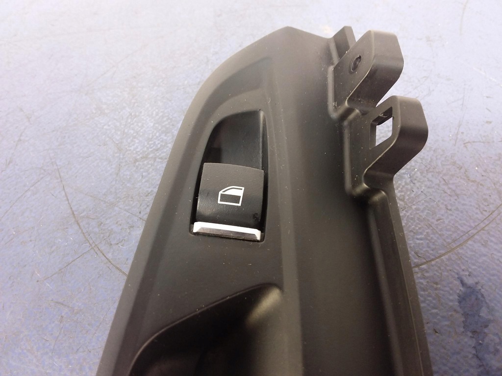 фото №5, Bmw x5 f15 f85 переключатель стекло правый перед