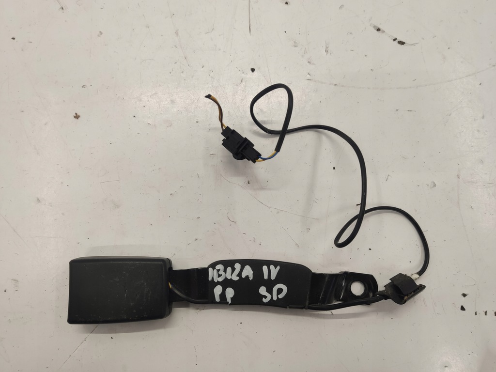 фото №1, Seat ibiza iv 3d клипса поперечина правая передняя