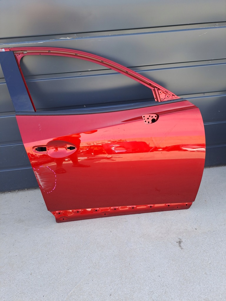 фото №1, Mazda cx3 дверь правое