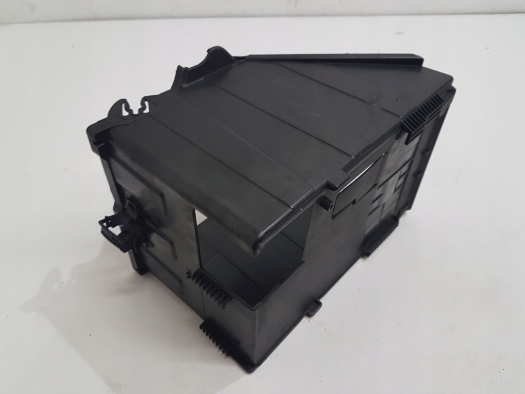 Основа акумулятор citroen peugeot 9687472580 корпус полиця Ціна