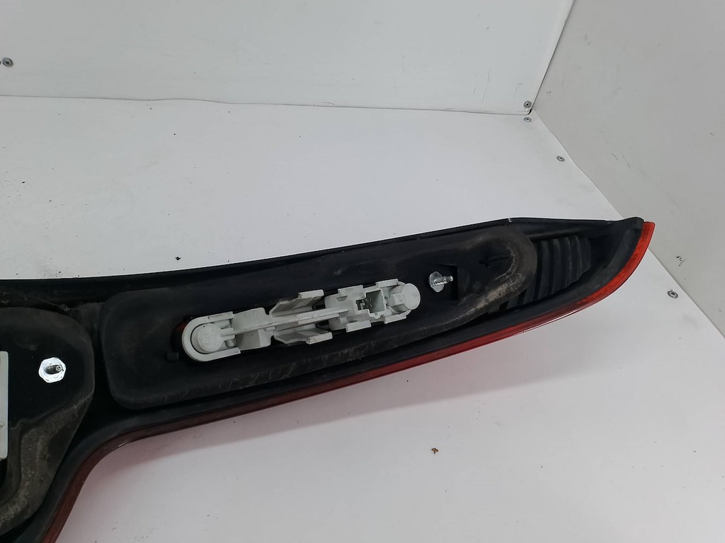 фото №8, Лампа задняя левая volvo v50 kombi 30698918