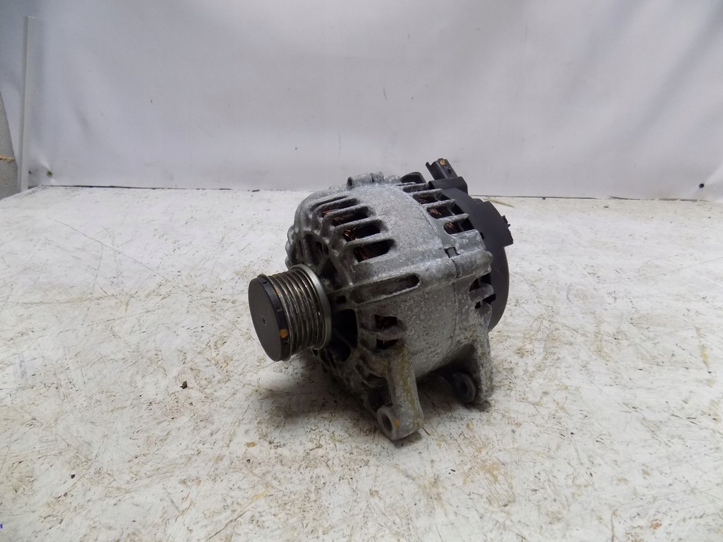 фото №1, Psa peugeot 208 1.2 thp генератор 9835689480