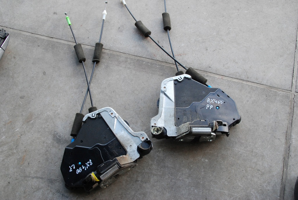 фото №2, Lexus rx 400h 03-08 замок двері p / l перед uk