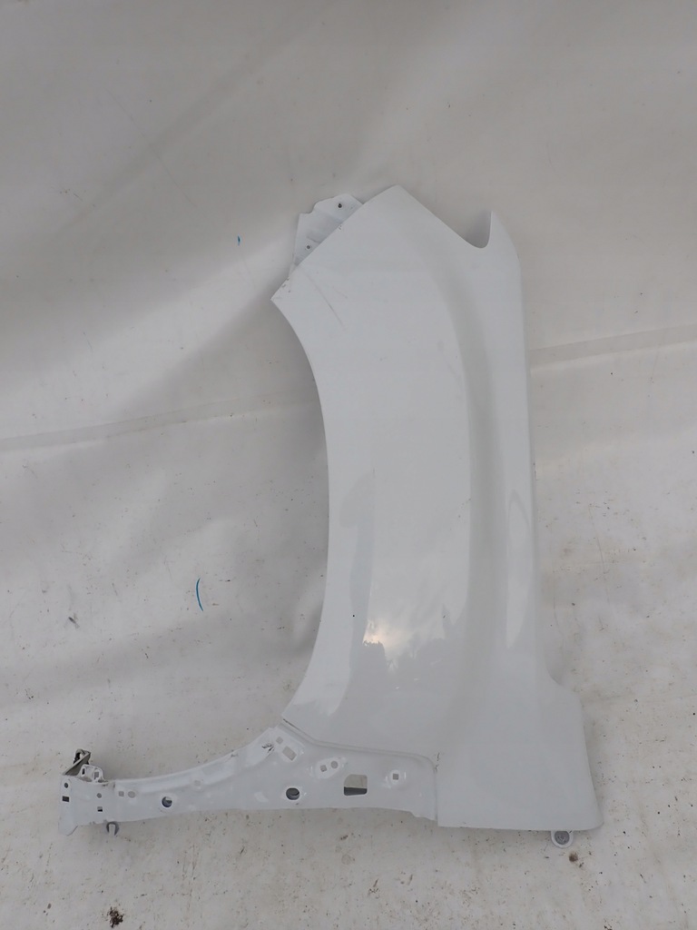 фото №1, Dacia duster ii 2 17- крыло перед передний левый