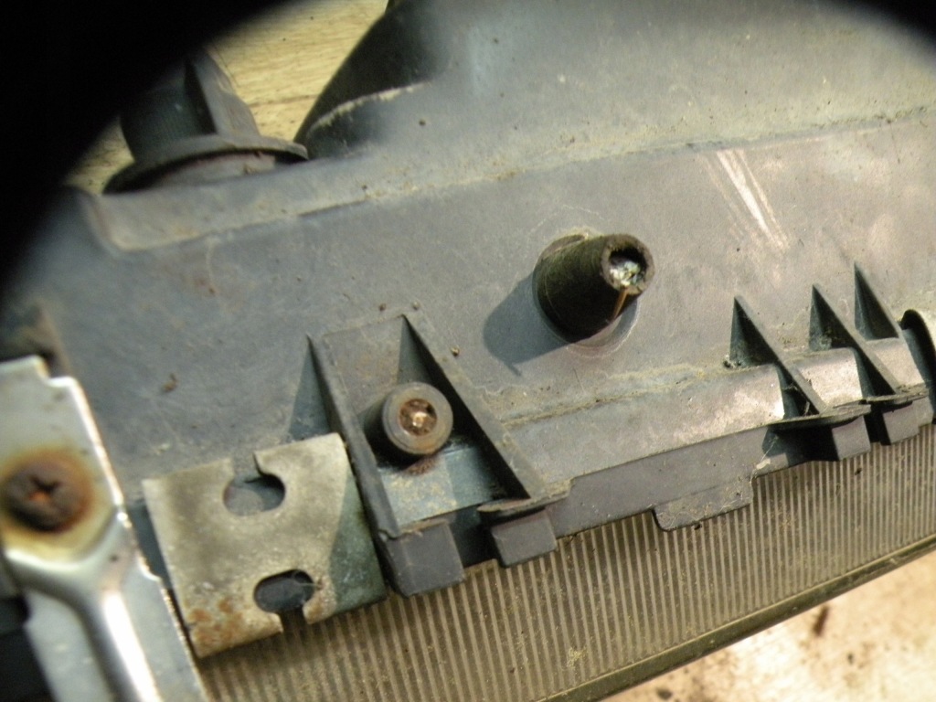 Volvo 740 83-88 фара лівий лампа Ціна