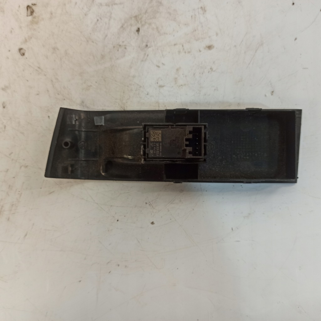 фото №10, Skoda fabia iii панель перемикач вікон правий перед 6v1867172 5ja959855a