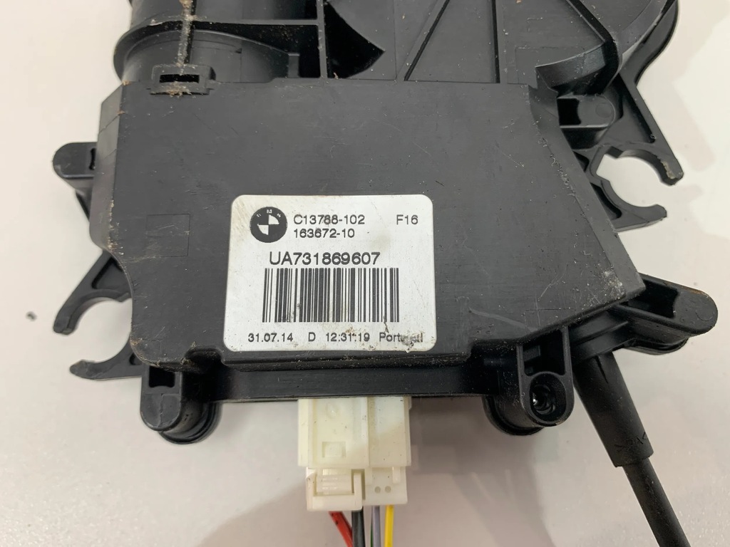 фото №5, Bmw x6 f16 f86 замок доводчик кришки 7318696