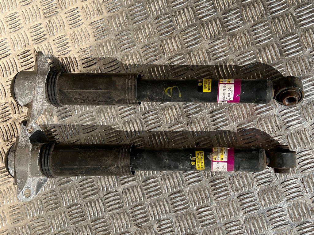 Купити Амортизатор lexus ux 48530-76190