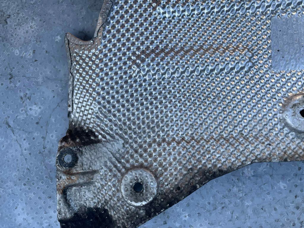 Защита тепловая steorownika abs bmw 5 e39 оригинальный номер 8254237 с Разборки