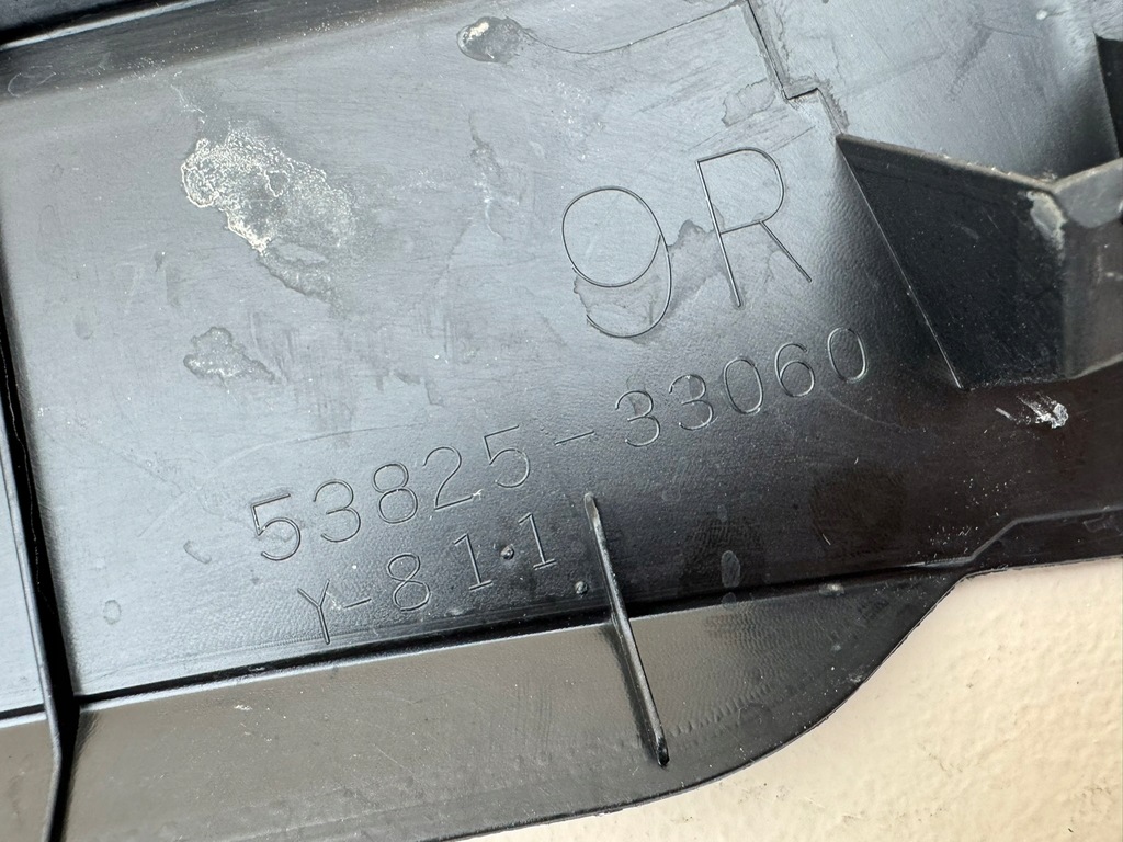 фото №11, Toyota camry viii 8 17r- захист накладки крила 53825-33060