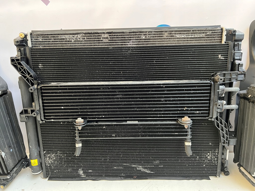 фото №11, Pas передній радіатор комплект радіатор балка maserati ghibli 3.0d дизель