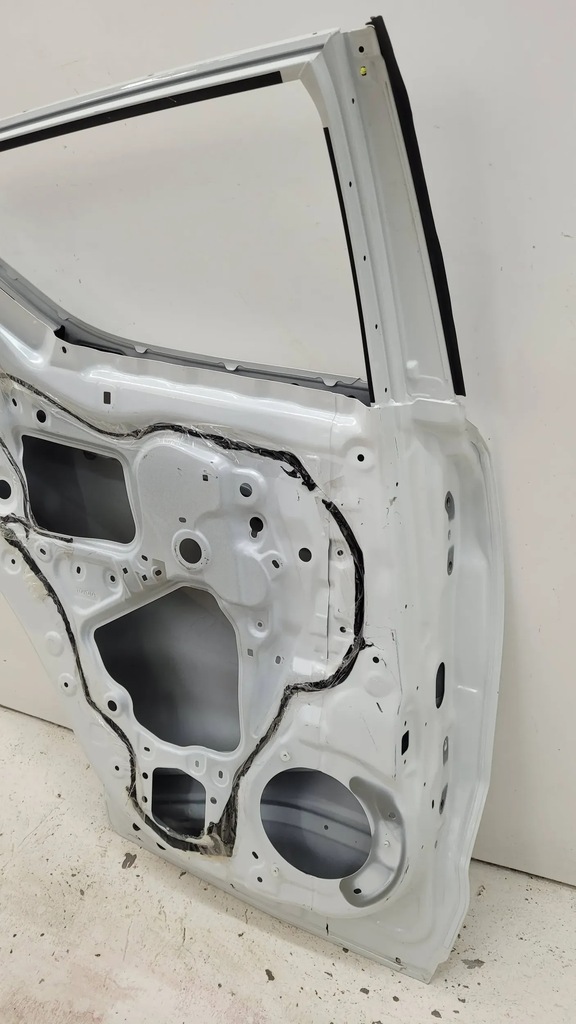 фото №8, Toyota chr c-hr 16+ дверь задняя задние левая fv