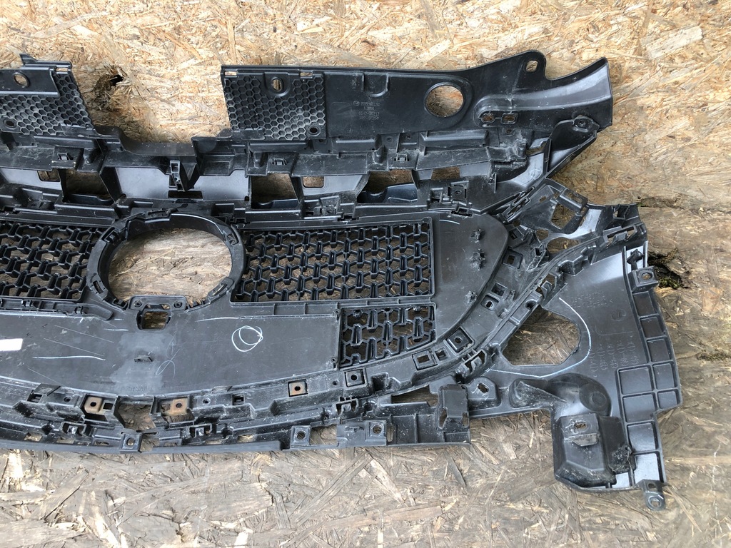 фото №4, Решітка радіатора mazda 6 gj lift перед