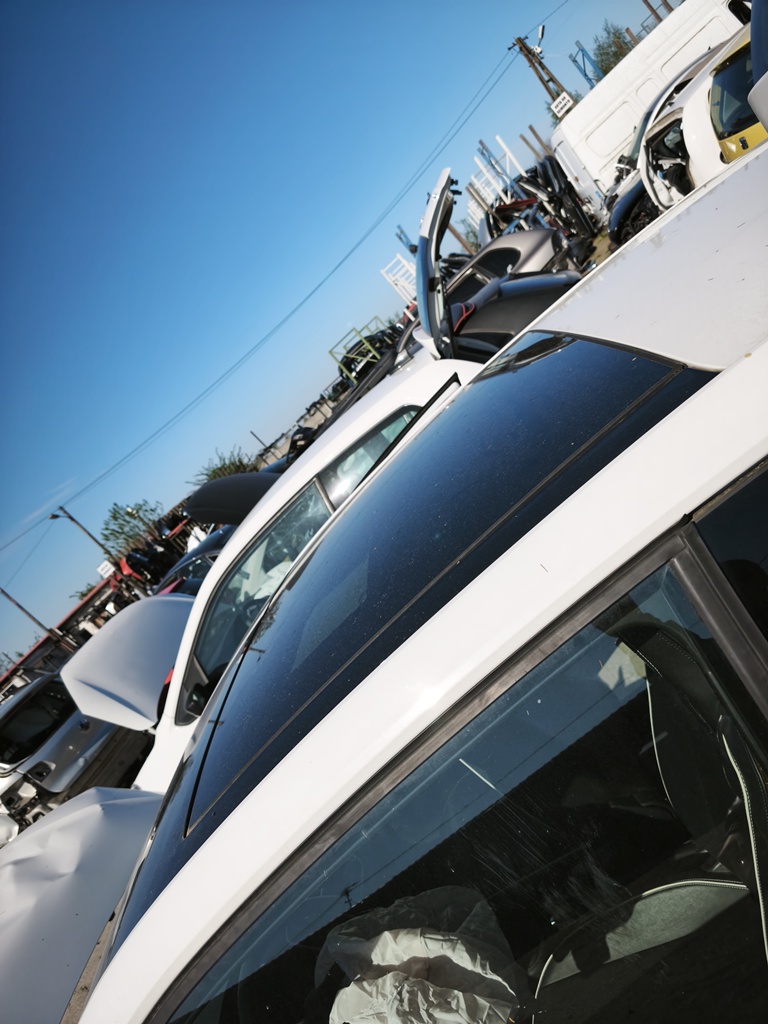 Купити Vw up! 12r 3d люк скло панорама