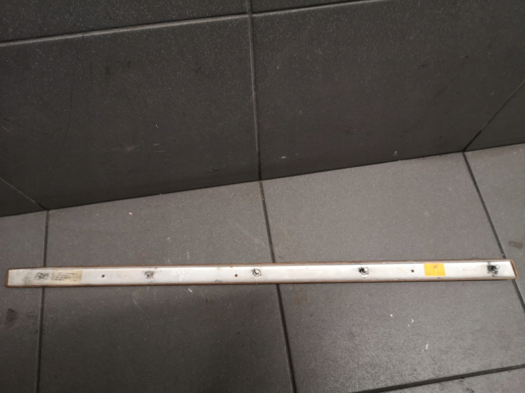 фото №8, Молдинг dekor drewno правий задня audi a8 d2 4d0867420