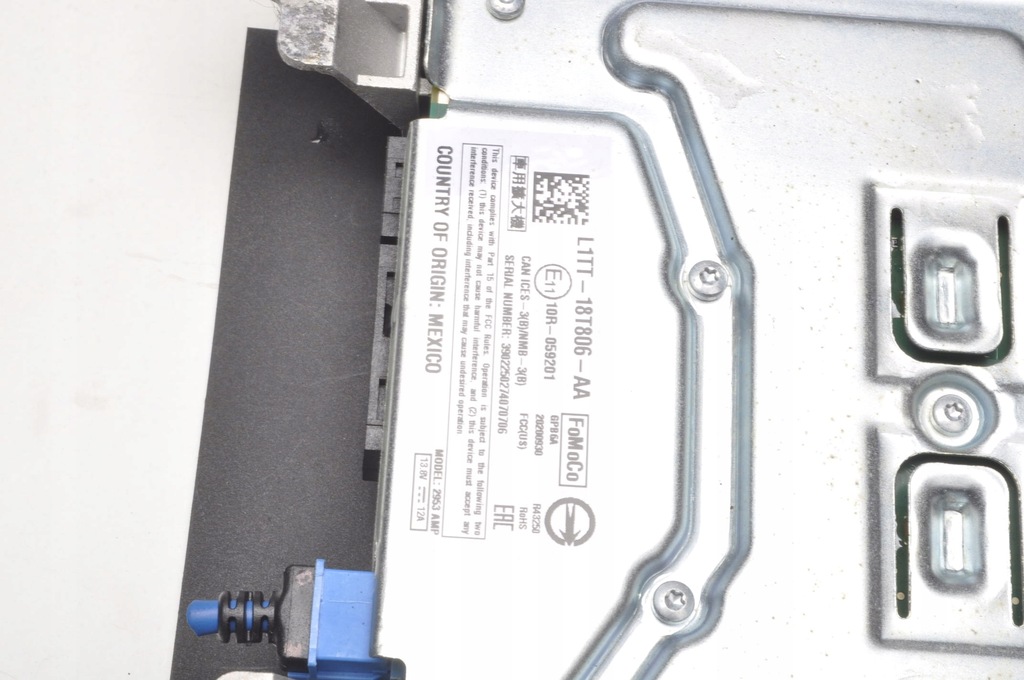 фото №7, Ford fiesta mk8 динамики набор усилитель