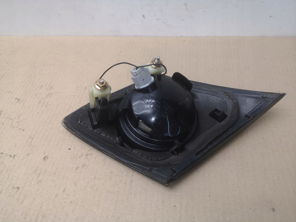 фото №16, Лампа задня w кришка права + ліва mazda 3 bk lift 06-09 hb 5d 5двері