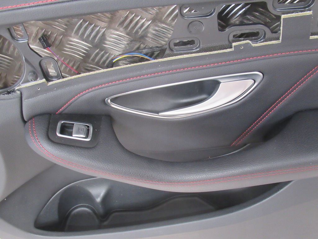 фото №11, Mercedes c klasa w205 kombi сидіння заднє сидіння обшивки комплект m253