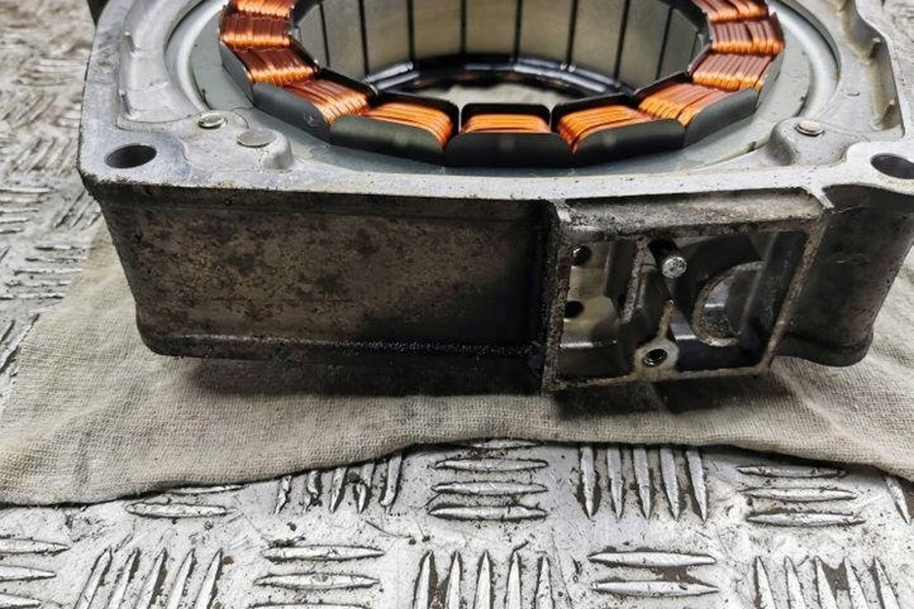 фото №8, Моторчик бачок омывателя honda civic vii coupe em2 mf5 1.3l