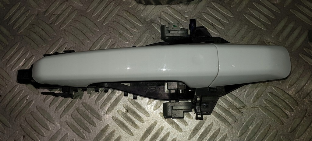 фото №1, Jaguar xe xf f-pace x761 ручка дверь правая перед задняя keyless polaris white