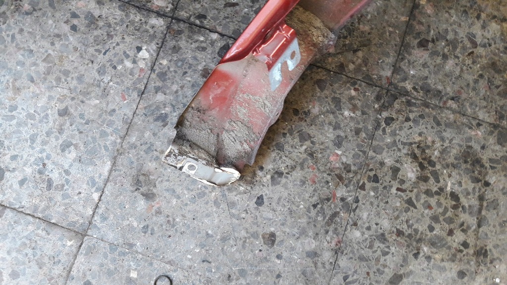 фото №10, 260928639r крыло левый перед dacia dokker logdy красный