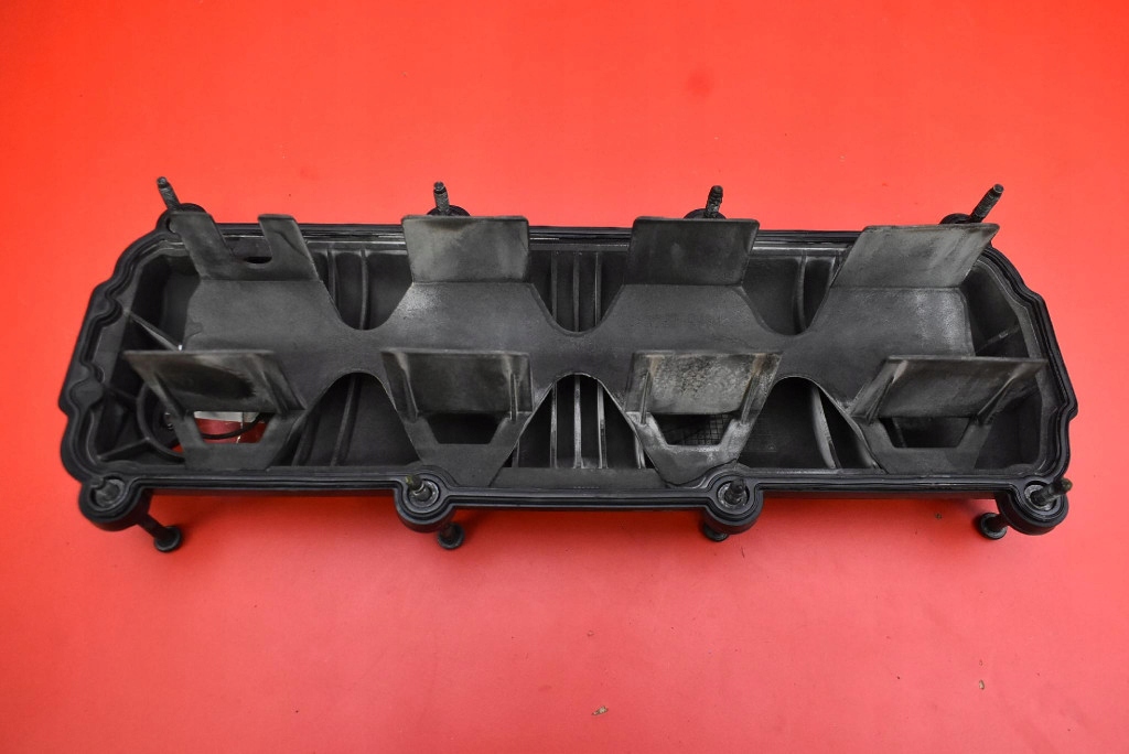 фото №5, Крышка клапанов корпус skoda octavia 1 i 1.6 8v 102 km lift 00-10