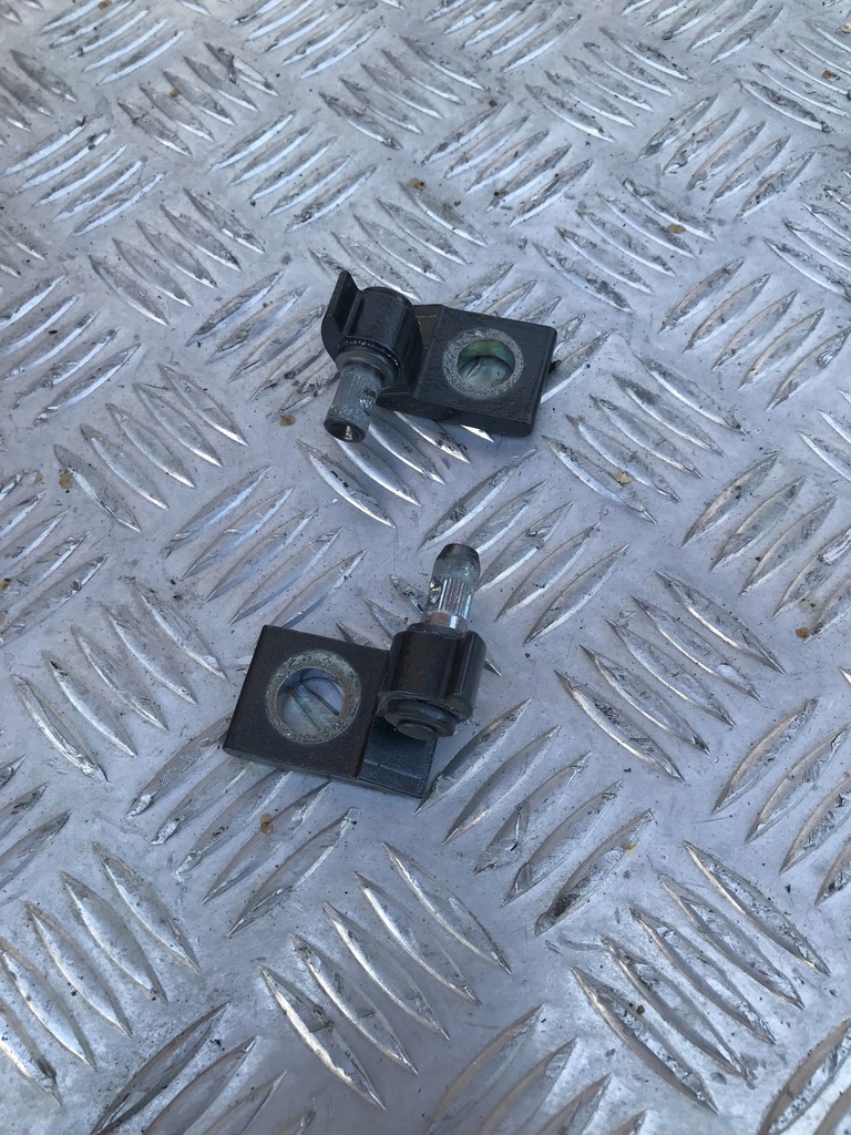 фото №1, Петля двері задня правий vw t-roc 17-