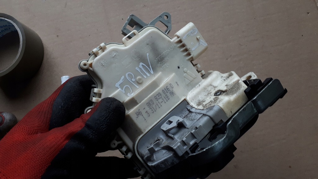 фото №7, Audi оригінальний номер 8k0839016d замок двері