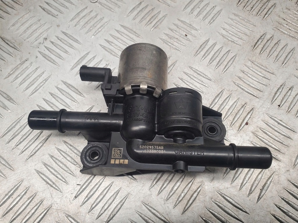 фото №2, Chrysler pacifica 52029575ab клапани