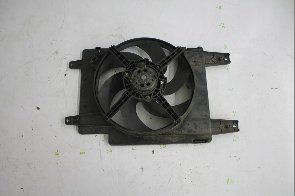 фото №1, Вентилятор радиатора 8240159 alfa romeo 159 1.8