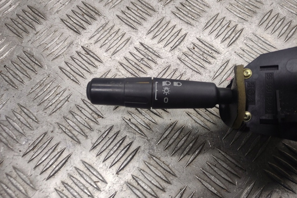 фото №8, Переключатели peugeot 306 хэтчбек 7a, 7c, n3, n5 9606016280 1.6l бензиновый