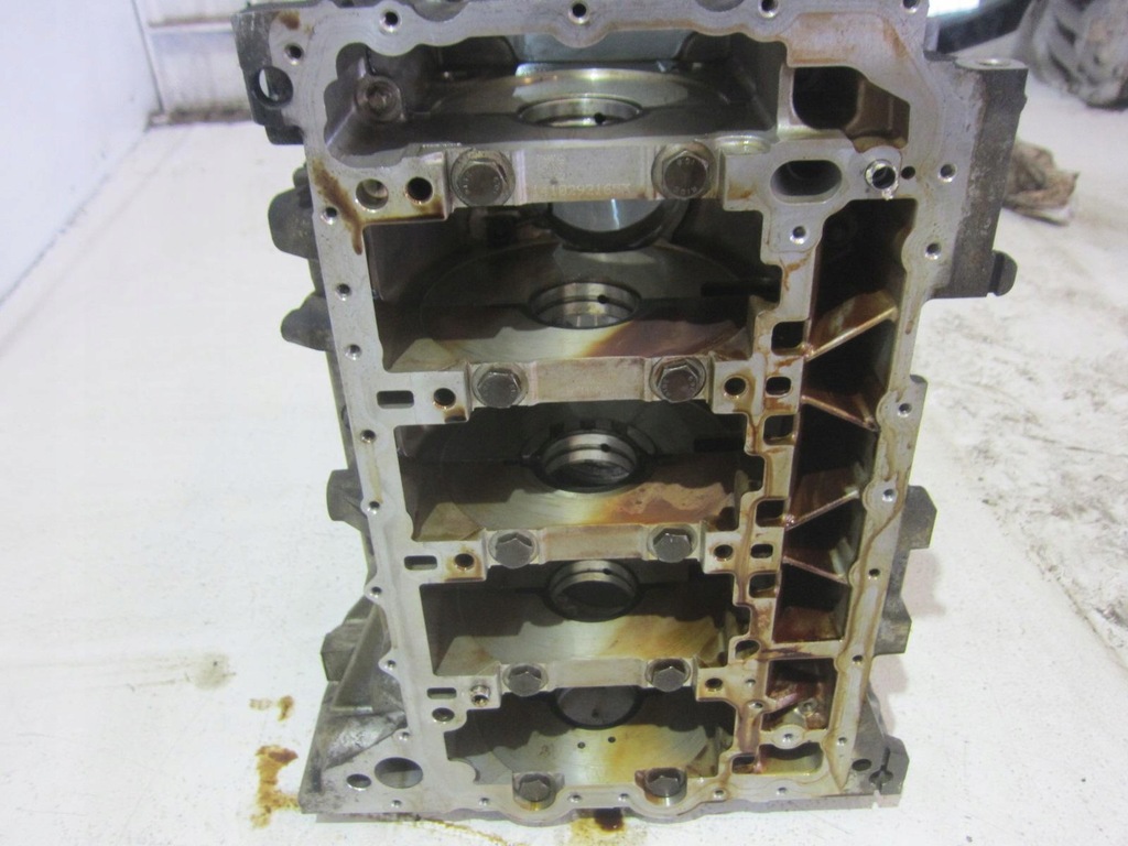 фото №14, Bmw f34 n26 n20 f15 f20 f21 f30 f36 f10 f25 блок двигуна dół 11112357458