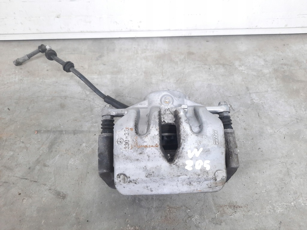 фото №1, Mercedes w205 суппорт тормозной перед левый 330x32