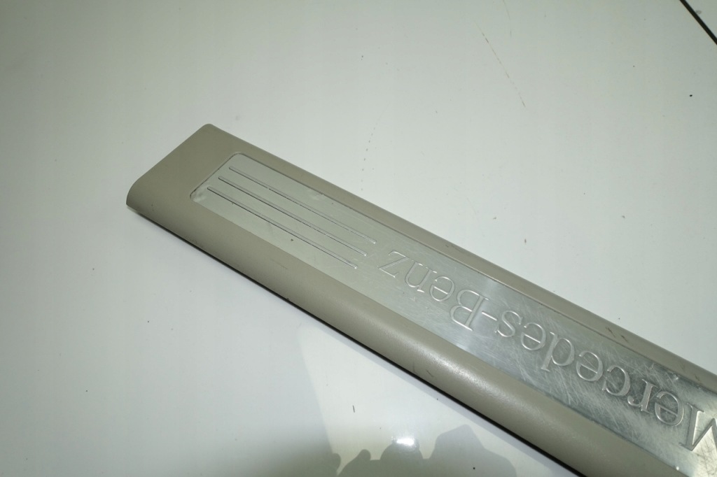 Mercedes x164 gl w164 молдинг порог левая накладка порог 1646803335 ml с Разборки