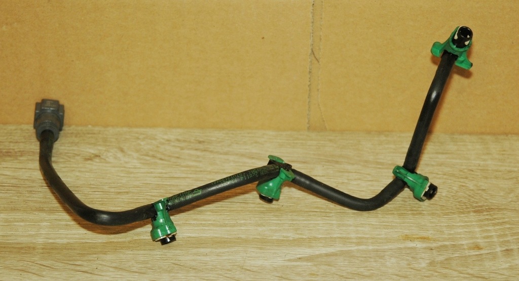 фото №1, Обратка топлива шланг форсунок volvo v40 ii 1,6d d2