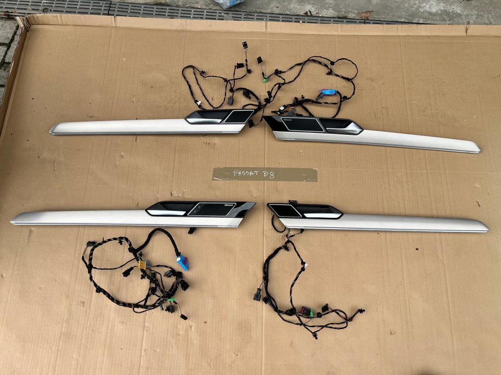 фото №1, Vw passat b8 накладки декори оббивка двері ambiente