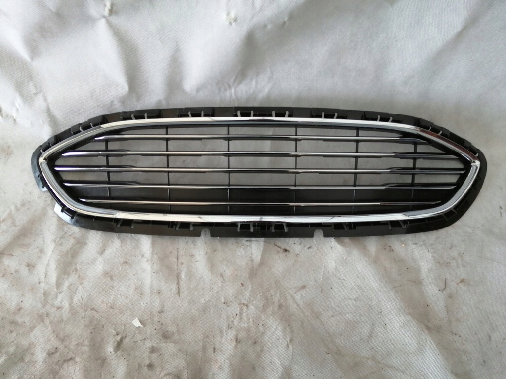 фото №1, Решітка радіатора решітка радіатора ford fiesta mk8 решітка радіатора решітка радіатора