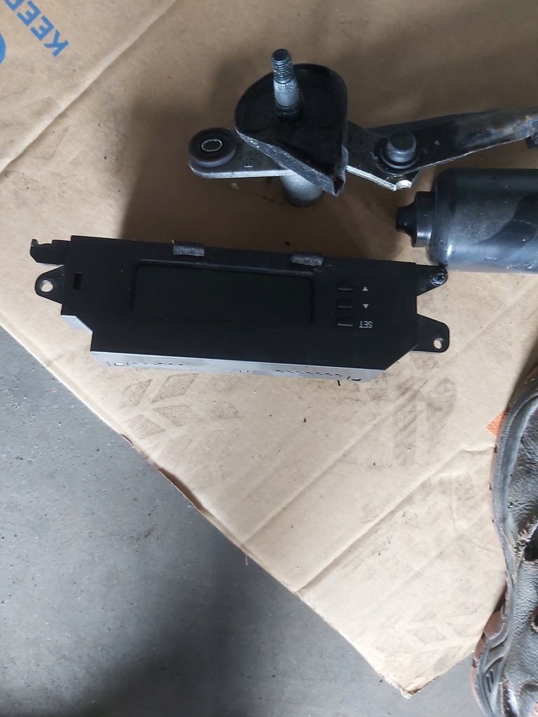 фото №1, Часы hyundai i20