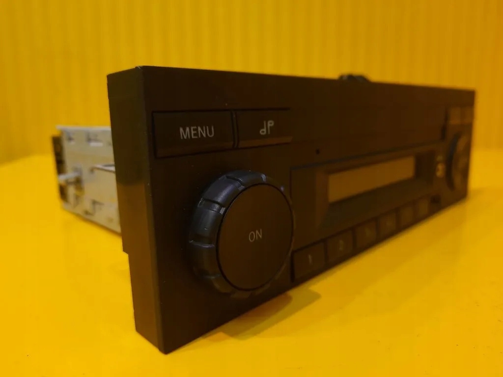 фото №3, Mercedes atego axor радио a0014461862