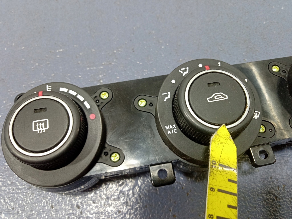 фото №8, Kia ceed i панель переключатель кондиционера обдув 97250-1h000eq