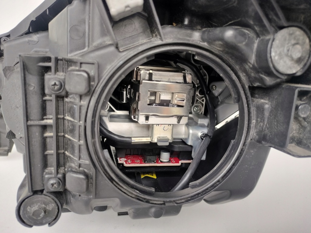 фото №9, Лампа права фара hyundai santa fe 15- lift ксенон led