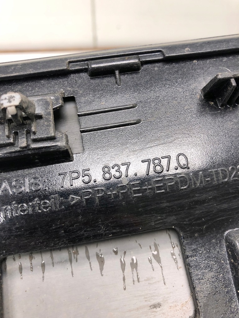 фото №9, Молдинг левый перед porsche cayenne 7p5837787q