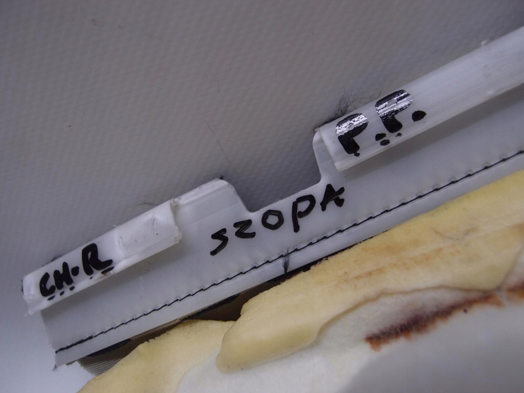 фото №4, Сиденье правый перед чехол toyota c-hr