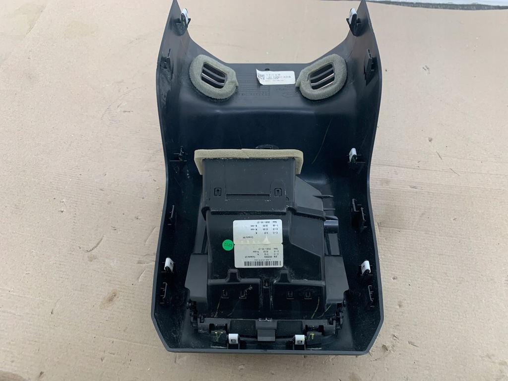 фото №8, Ford mustang mach-e 2021r rwd решётка обдув задняя задняя защита туннель задняя