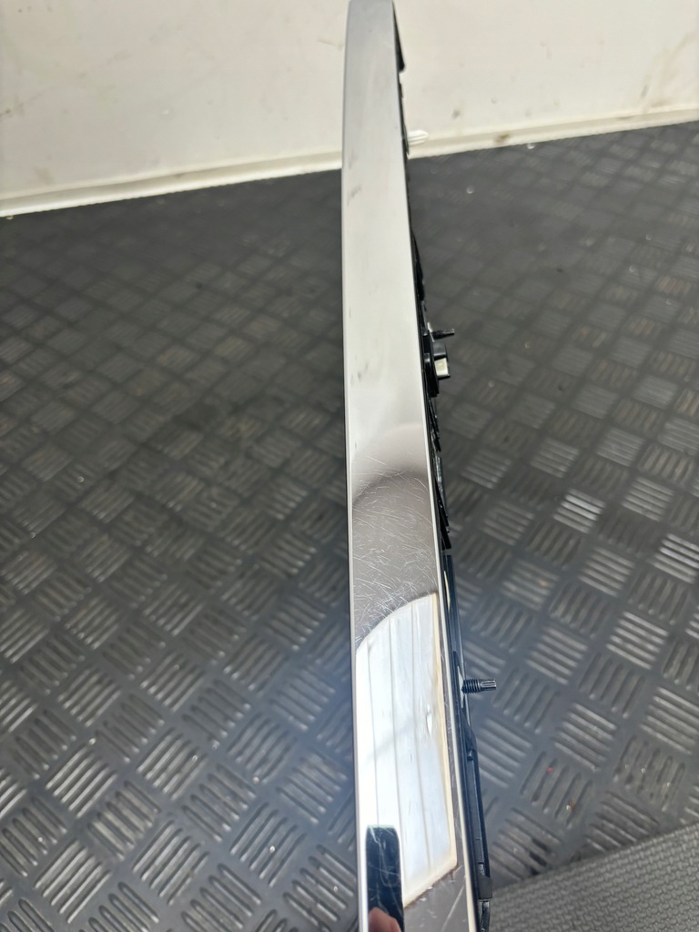 фото №7, Накладка молдинг крышки задняя bmw 7 f01 f02 7186530 sedan